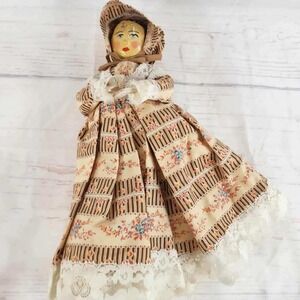 Vintage‎ Penny Wooden Doll - Hand Carved Folk Art Collectible